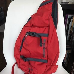 Patagonia Atom Sling
